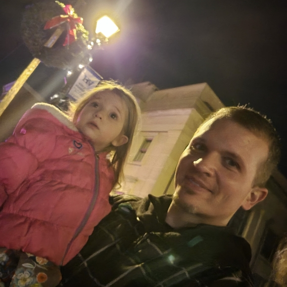 Meet your Posher, Jeffrey - Picture 3 of 15